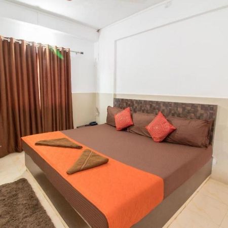 Grg Traveller Hotel Panaji Buitenkant foto