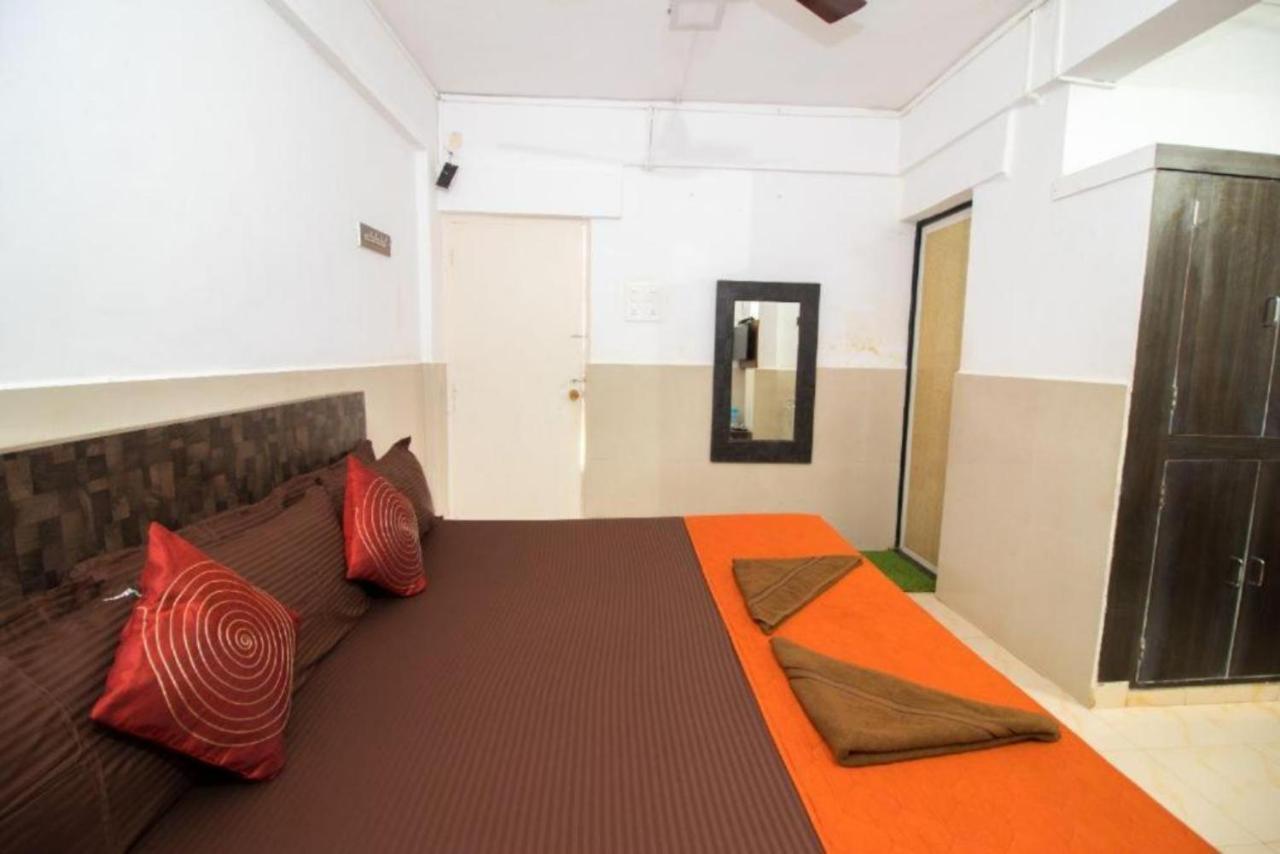 Grg Traveller Hotel Panaji Buitenkant foto