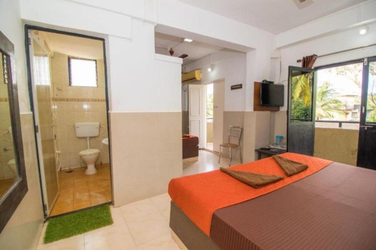 Grg Traveller Hotel Panaji Buitenkant foto